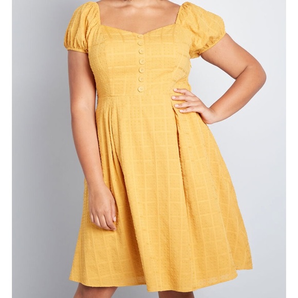 ModCloth knee length Yellow Linen Dress - Picture 5 of 6